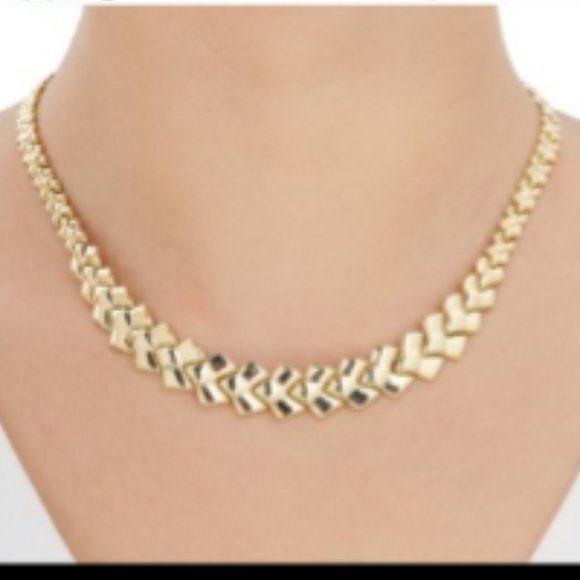 STAMPATO LEAF NECKLACE IN 10k GOLD